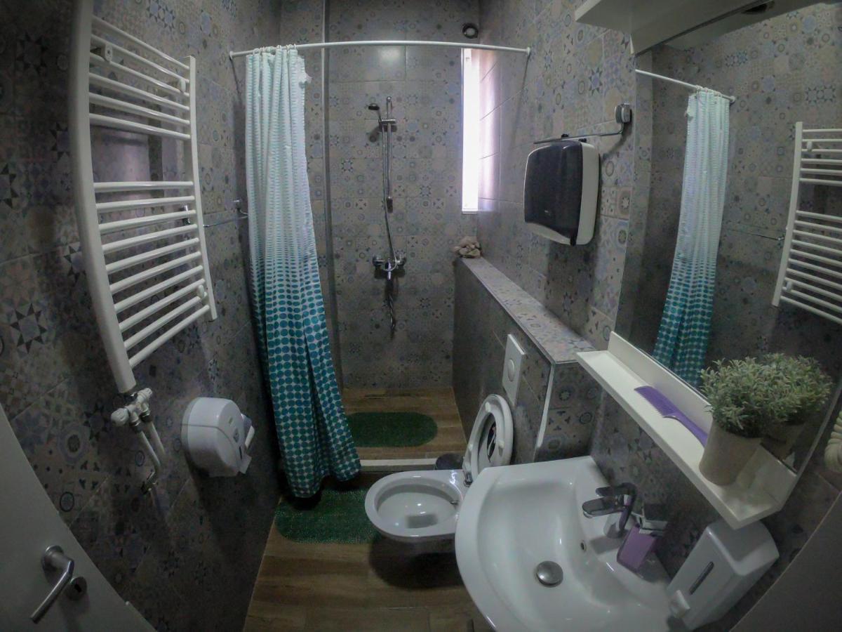 Urban Cozy Retreat Apartman Pristina Kültér fotó