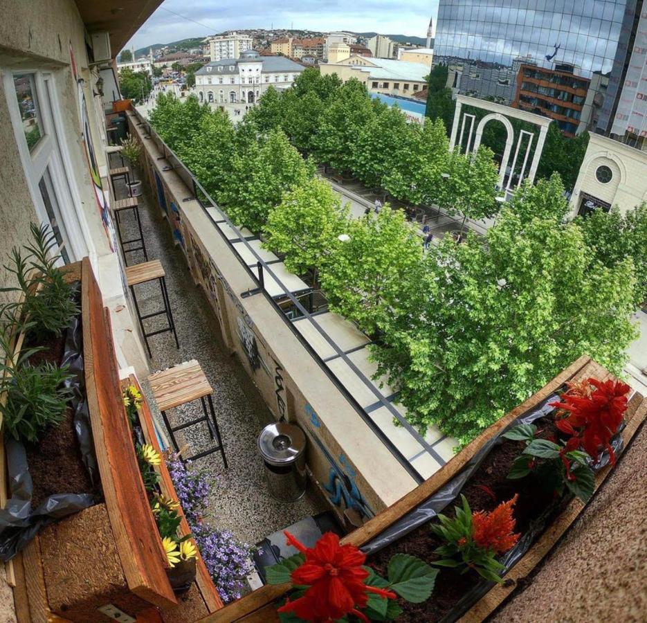 Urban Cozy Retreat Apartman Pristina Kültér fotó